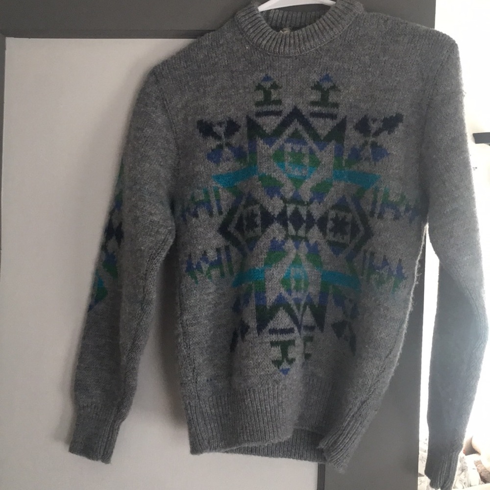 Pendleton 100% virgin wool sweater